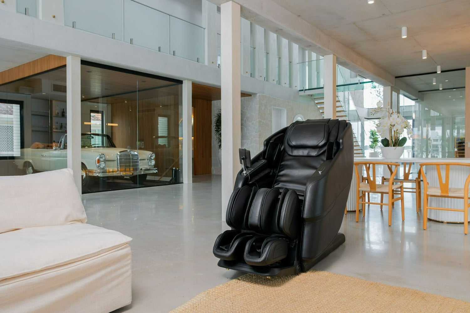 Massage Chair Buying Guide: 9 Things to Know Before You Invest