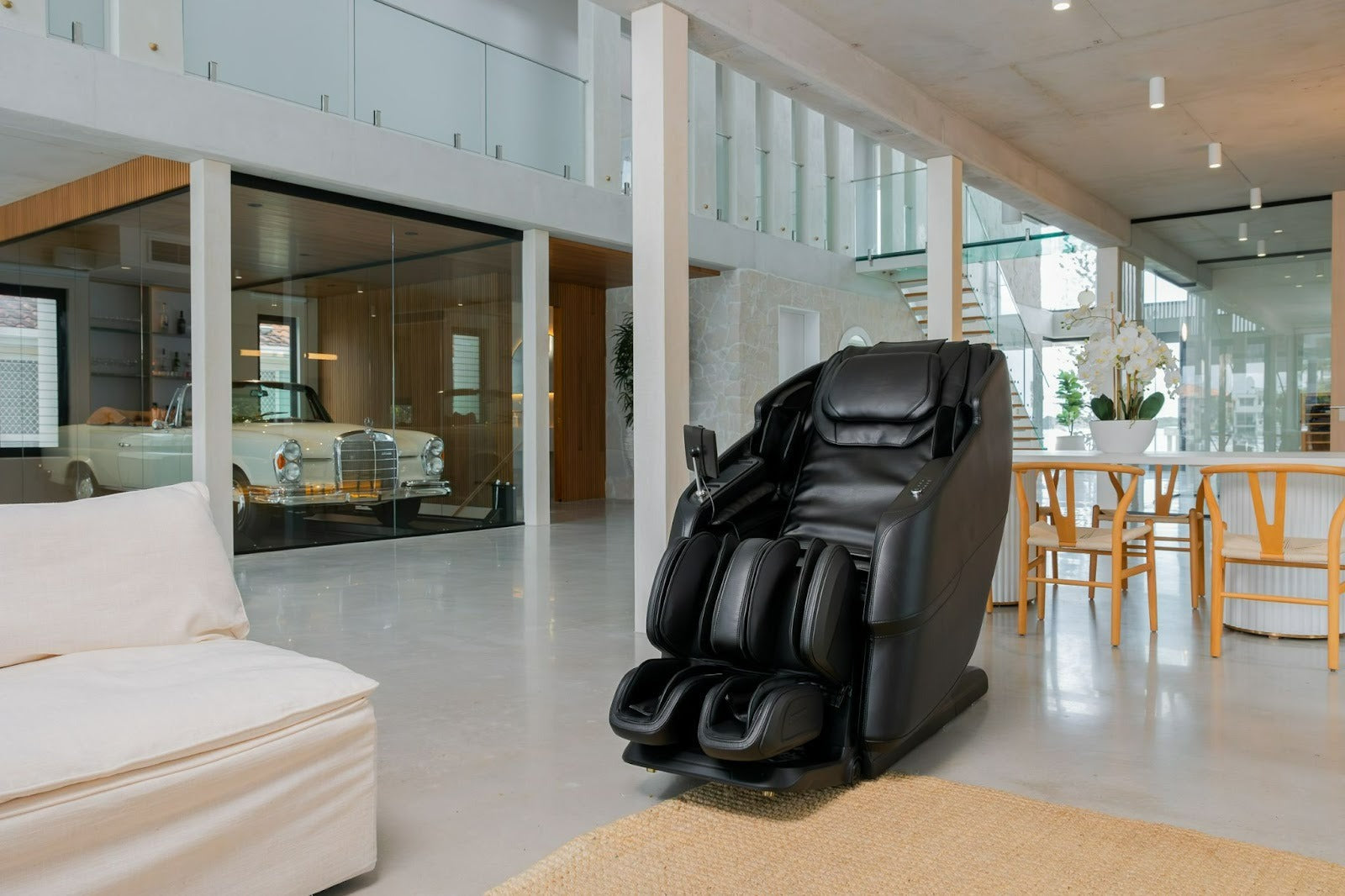 Massage Chair Buying Guide: 9 Things to Know Before You Invest
