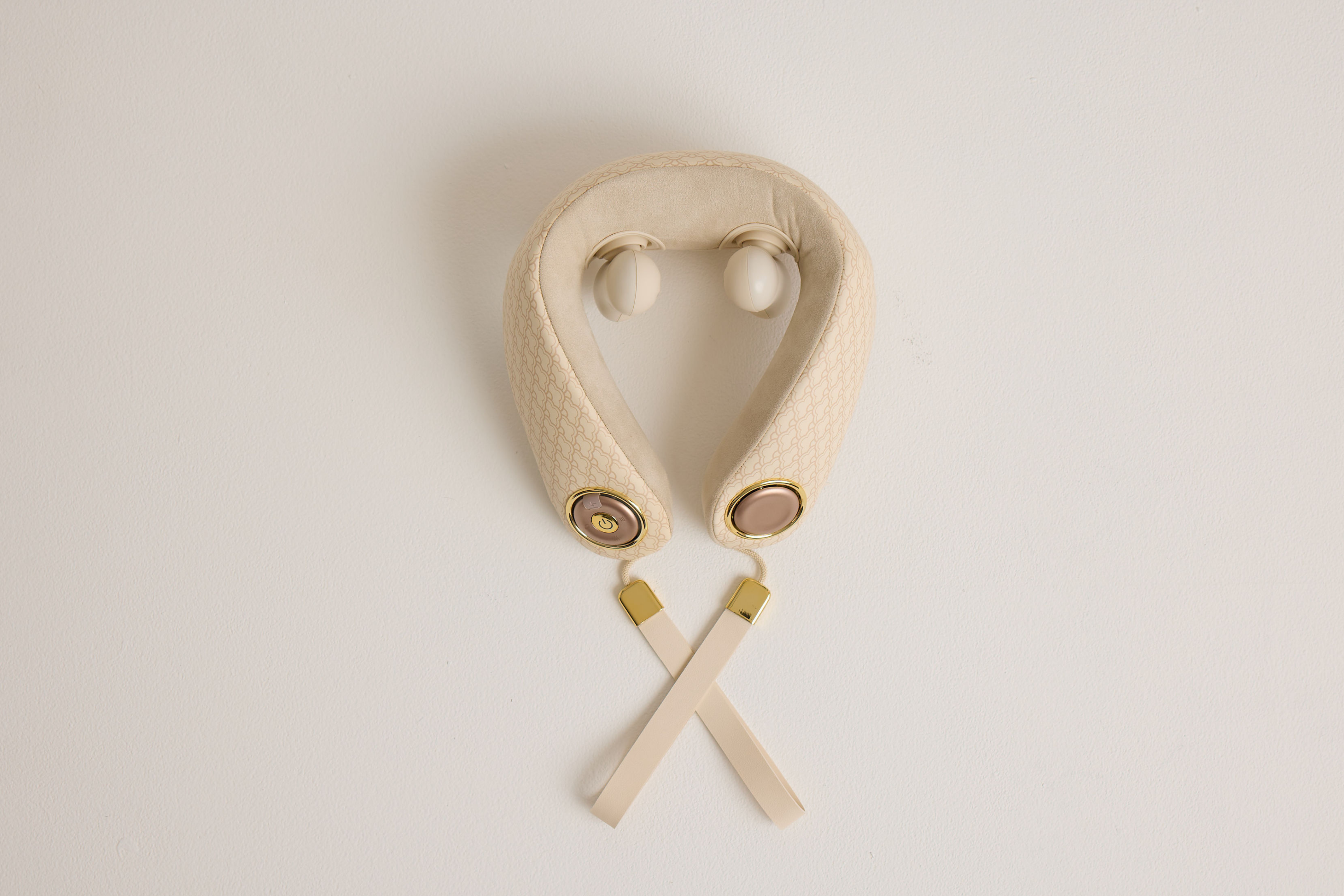Calm Cloud Neck Massager